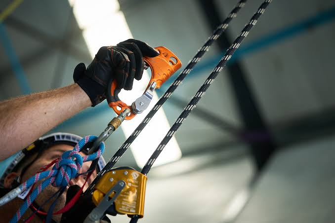 تجهیزات Petzl